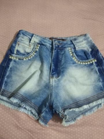 Calça preta G 30 reais , short usado jeans 15 reais e croped 10 reais - Foto 2