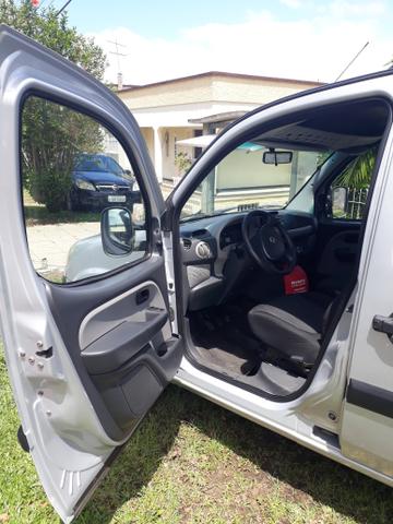 Doblo Attractiv 2012 1.4 6 lugar - Foto 3