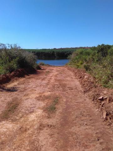 Terreno com 2250m2 em Felixlândia