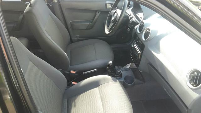 Gol trend 1.6 4 portas 2008 - Foto 5