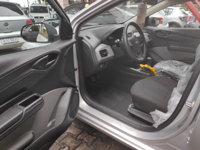GM - CHEVROLET ONIX HATCH JOY 1.0 8V FLEX 5P MEC. - Foto 8
