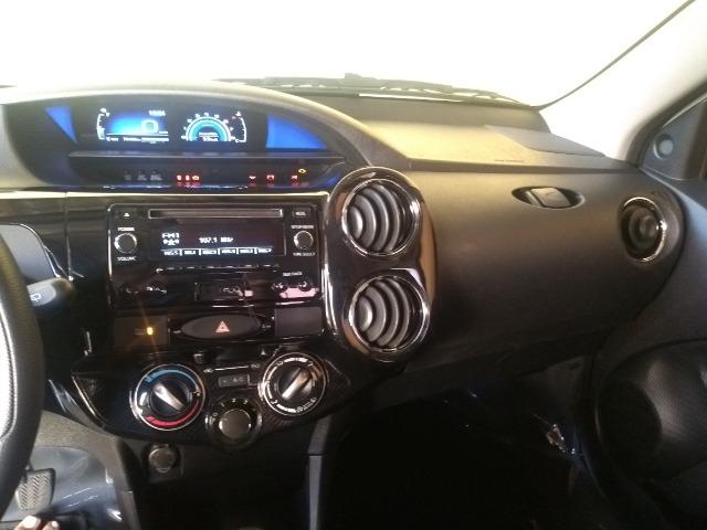 Toyota Etios Hatch xs 1.5 2016/2017 - Foto 15