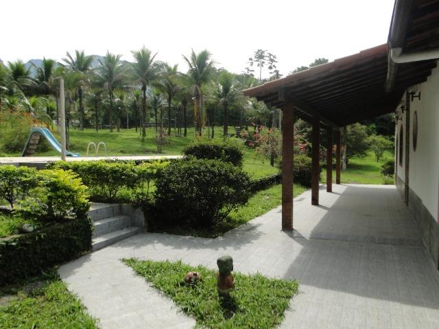 Guapimirim Sítio 97.000m², sede com 4 Quartos, piscina e campo - Foto 6