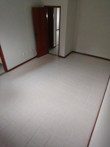 Casa 3 qts, suíte, dependência de empregada e garagem p/3 carros glória - macaé - Foto 8
