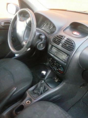 Peugeot 2005 - Quitado 1.0 - Sensation - 4P R$ 4900 + 1,800 em Documentos - Foto 11