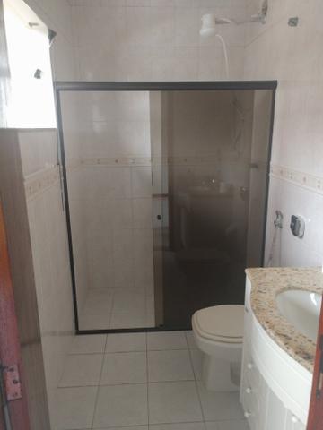 Casa 3 qts, suíte, dependência de empregada e garagem p/3 carros glória - macaé - Foto 7