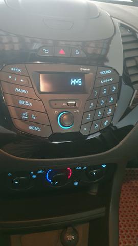 Ford KA + Sedan 1.5 SE 4P Flex - Prata - 21.873 KM - Foto 4