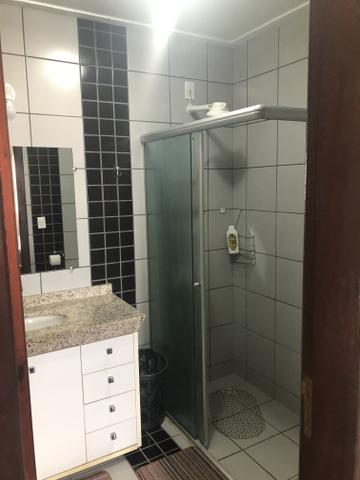 Alugo excelente apartamento mobiliado no centro da cidade - Foto 7