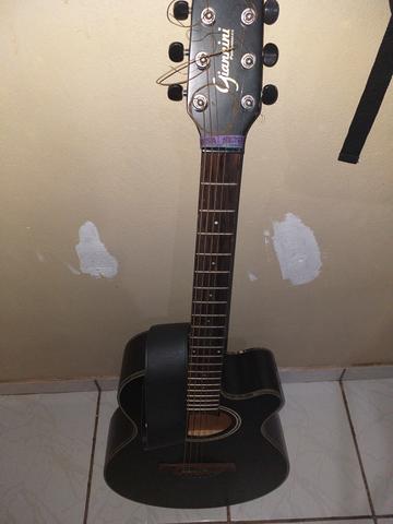 Violão giannini