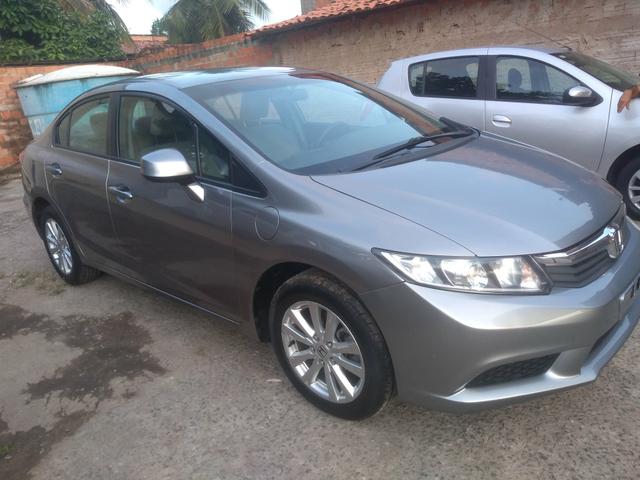 New civic muito novo. único dono