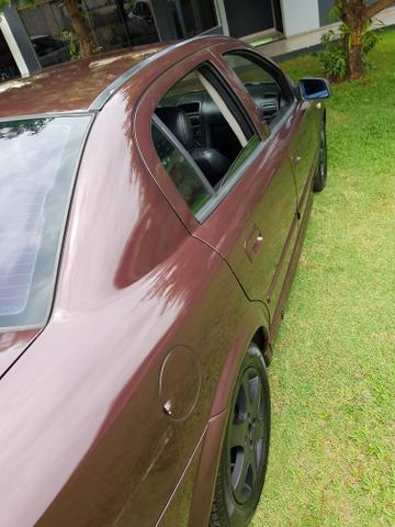Astra sedan completo + bancos em couro