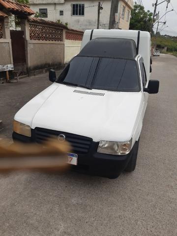 Vendo ou troco por carro de passeio - Foto 3
