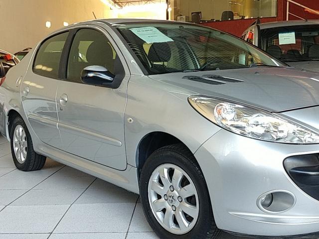 PEUGEOT 207 2009/2010 1.4 XR PASSION 8V FLEX 4P MANUAL - Foto 2