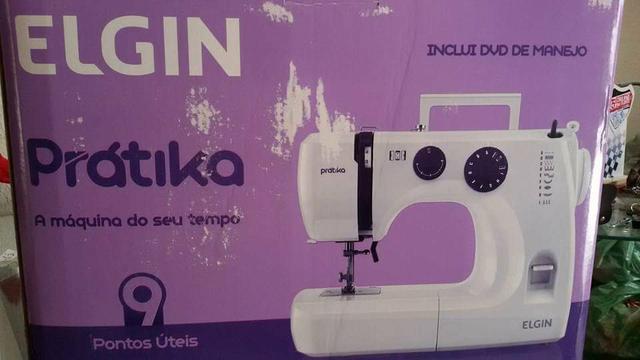 Vendo máquina de costura