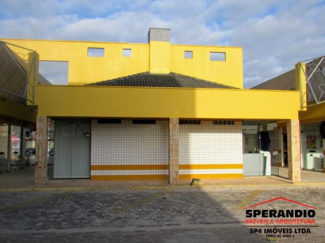 Conjunto comercial (19 lojas) na principal avenida de itapoá - Foto 3