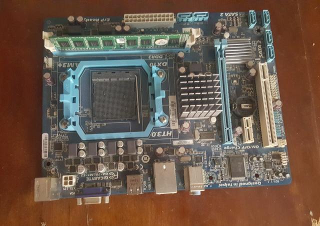 Placa mãe gigabyte ga-78lmt-s2