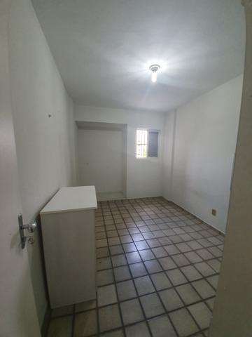 Apartamento espaçoso 3/4 sendo 1 suite - barro vermelho - Foto 8