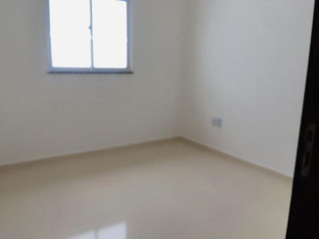 Linda casa com documentação gratis:fino acabamento, 3 quartos , 2 banheiros , 3 vagas - Foto 12