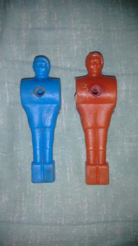 Boneco Pebolim Azul 10,0 Cm Vermelho 10,4 Cm R$ 20,00 Os Dois
