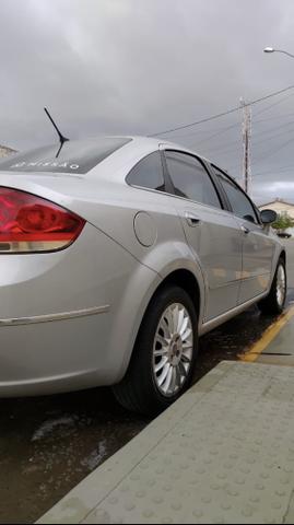 Fiat Linea 2009 Aceito moto PCX Nmax Biz - Foto 2