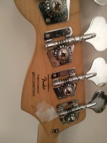Contrabaixo Fender Squier Standard Jazz Bass Sunburst (Deep red) - Foto 4