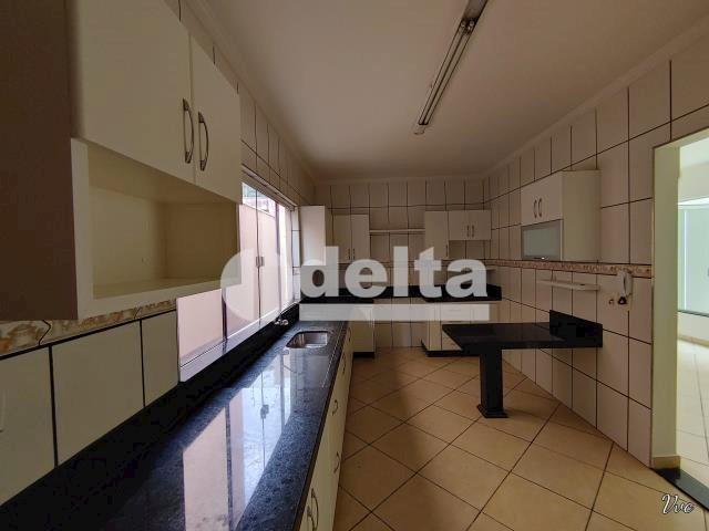 Casa à venda com 3 dormitórios em Presidente roosevelt, Uberlândia cod:33959 - Foto 2