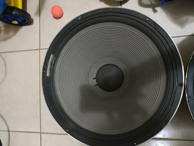 Alto Falante 18 polegadas (Ler descrição)