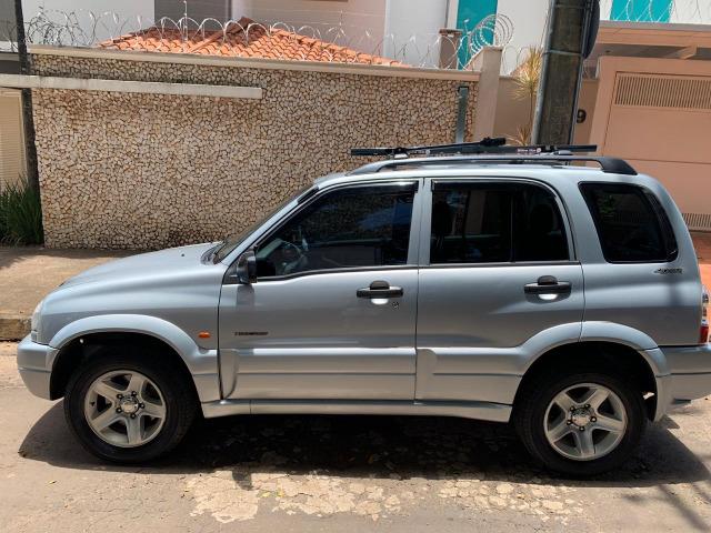Tracker 2008, novíssima, 4X4, banco de couro, teto solar - Foto 3