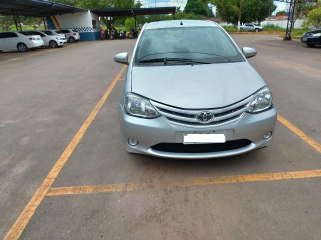 Etios 1.5 XS HB hatch completo , com apenas 38.362km IPVA 2019 pago - Foto 2