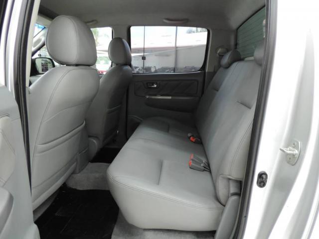 Toyota Hilux SRV CD 4X4 - Foto 4