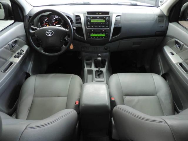 Toyota Hilux SRV CD 4X4 - Foto 3