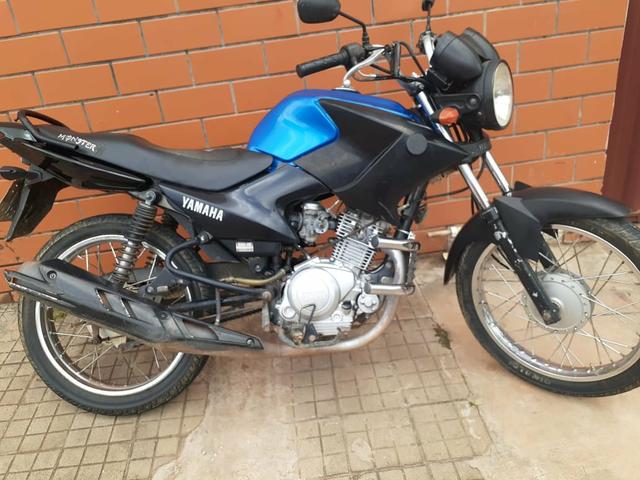 Vendo uma moto factor ano 2013 partida elétrica - Foto 2