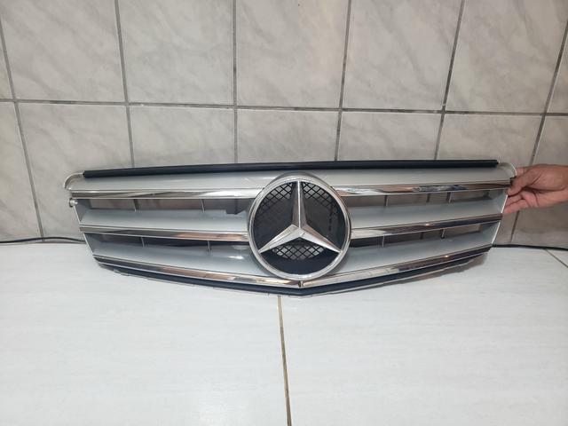 Grade Mercedes C180 - Foto 2