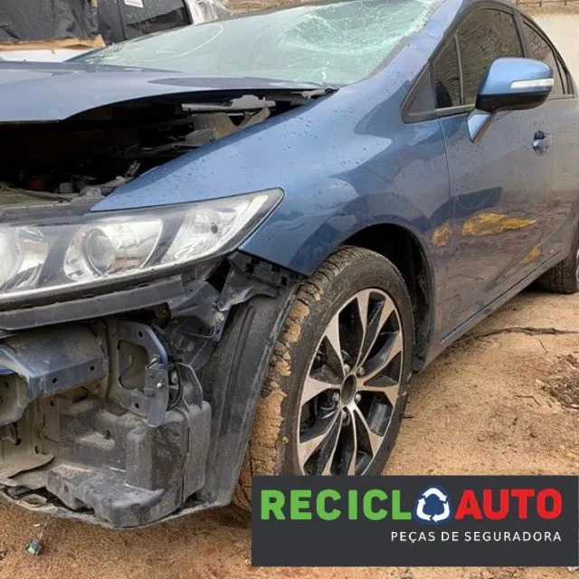 Sucata de Honda Civic LXR 2014/2015. Para retirada de peças