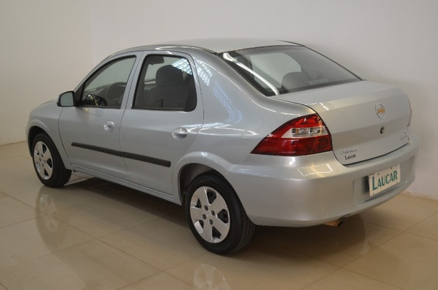 Prisma Maxx 1.4 - com Ar Condicionado - prata - 2011 - Foto 4