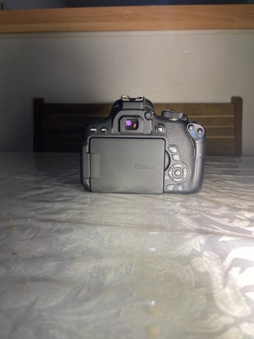 Câmera cânon EOS rebel t6i + lente EFS 18 - 135mm - Foto 5