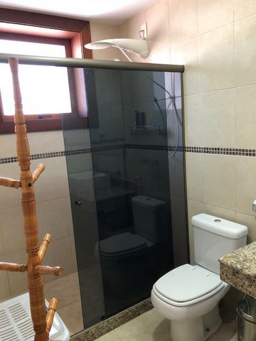 Excelente casa no centro com 4 quartos, uma suite e garagem - Foto 17