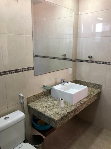 Excelente casa no centro com 4 quartos, uma suite e garagem - Foto 16