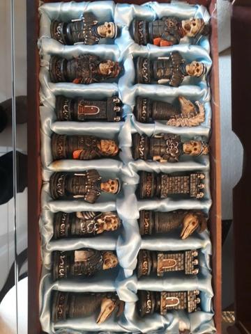 Jogo de xadrez temático medieval - Foto 5