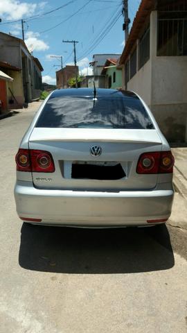 Polo sedan confortiline completo