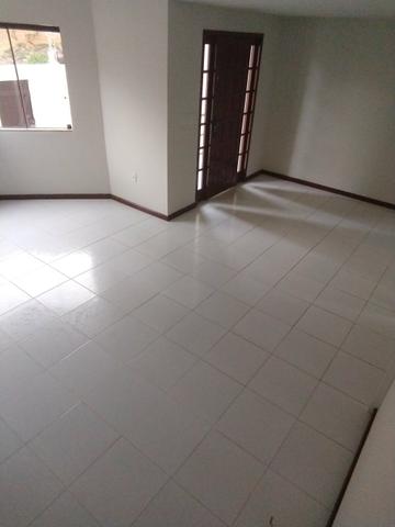 Casa 3 qts, suíte, dependência de empregada e garagem p/3 carros glória - macaé - Foto 14