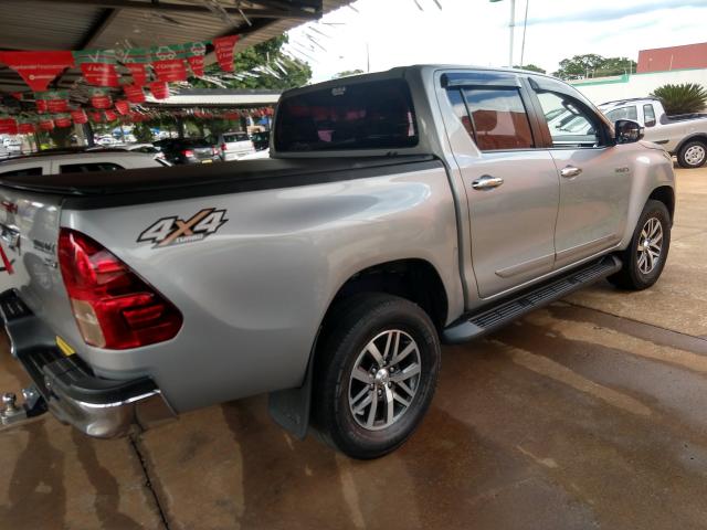 TOYOTA HILUX 2016/2016 2.8 SRV 4X4 CD 16V DIESEL 4P AUTOMÁTICO - Foto 4