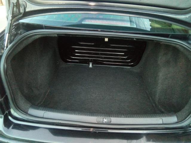 Volkswagen Polo Sedan 1.6 8V (Flex) 2011 completo - Foto 12