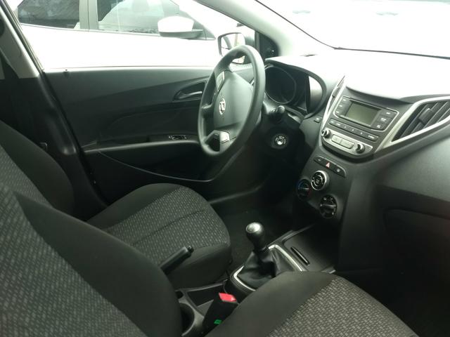 HB20 confort com apenas 14 mil km - Foto 3