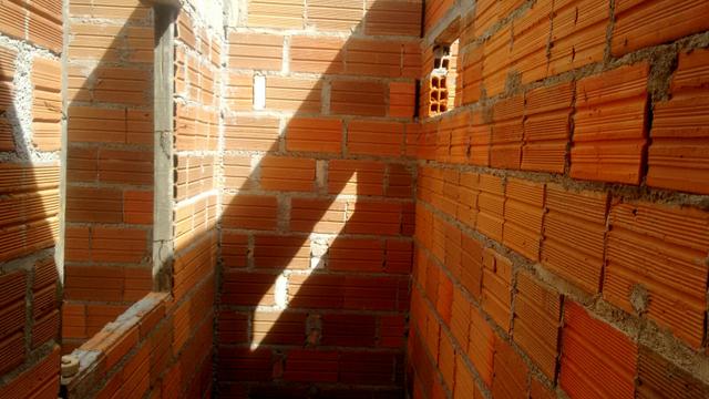 VENDE-SE ESTA CASA EM CONSTRUÇÃO: (Valor negociável ) - Foto 5