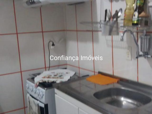 Em Colina de Laranjeiras apto térreo 2 quartos - Foto 10