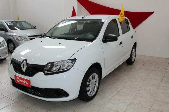Sandero 1.0 completo