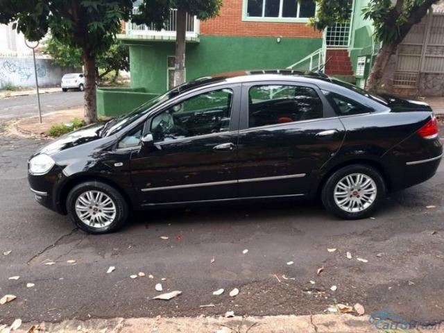 Vendo Fiat Linea Essence Quitado