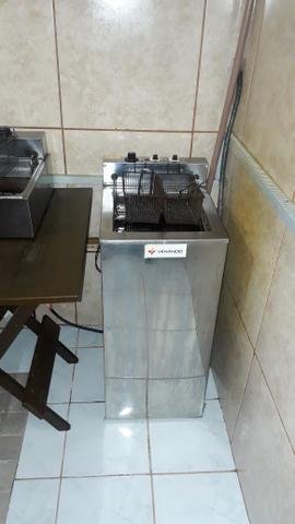Fritadeira Venâncio 23 L Semi-nova