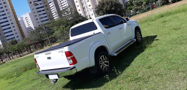 TOYOTA HILUX CD SR 4X2 2.7 16V/2.7 FLEX AUT. 2014 